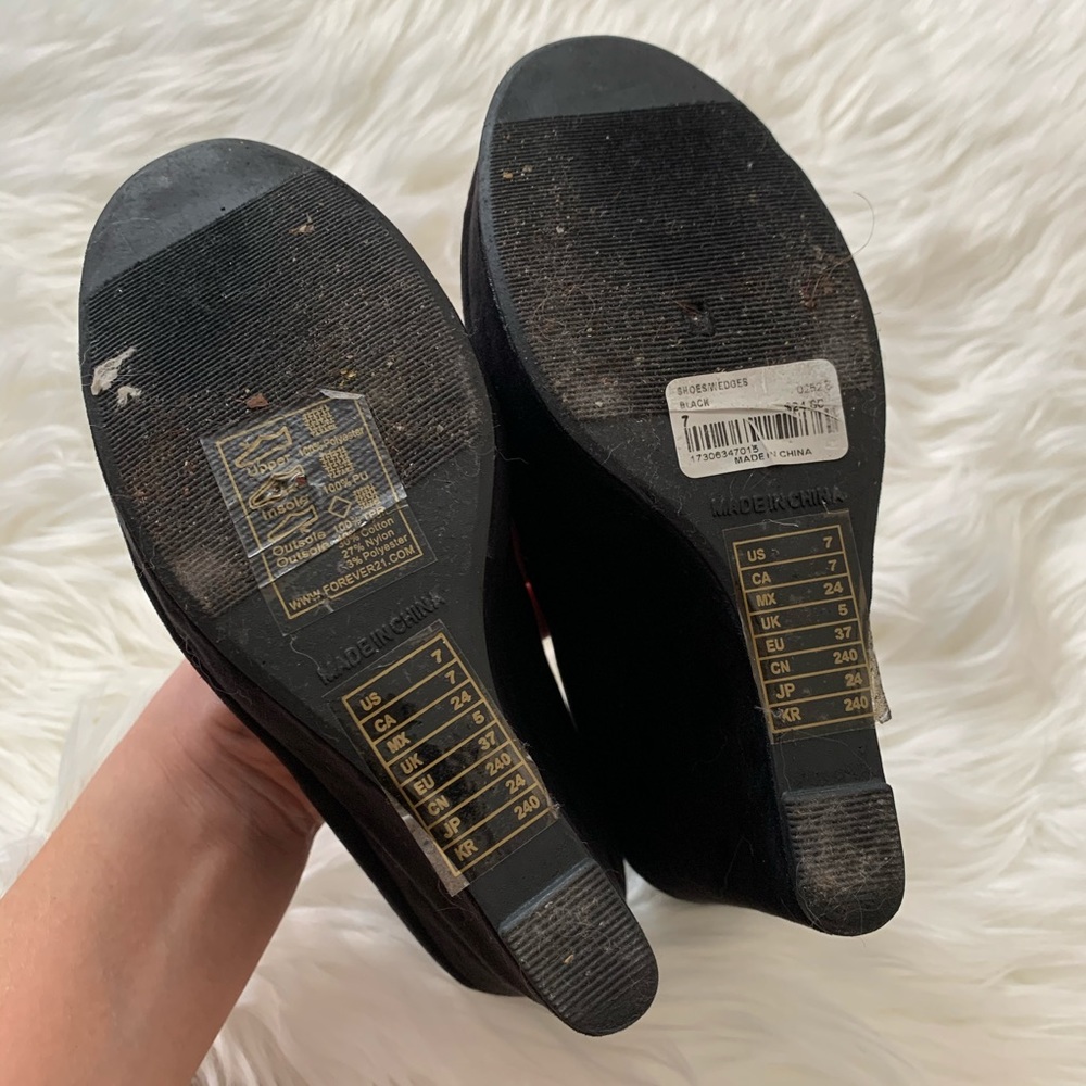 ❣️❗️FINAL PRICE➖DONATING SOON. F21 wedges - Picture 5 of 7